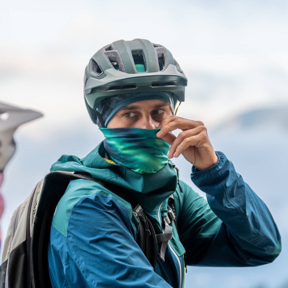 Soggle Multifunktionstuch Schlauchschal Necktube - Halswärmer und Loop Schal für kalte Tage Damen & Herren