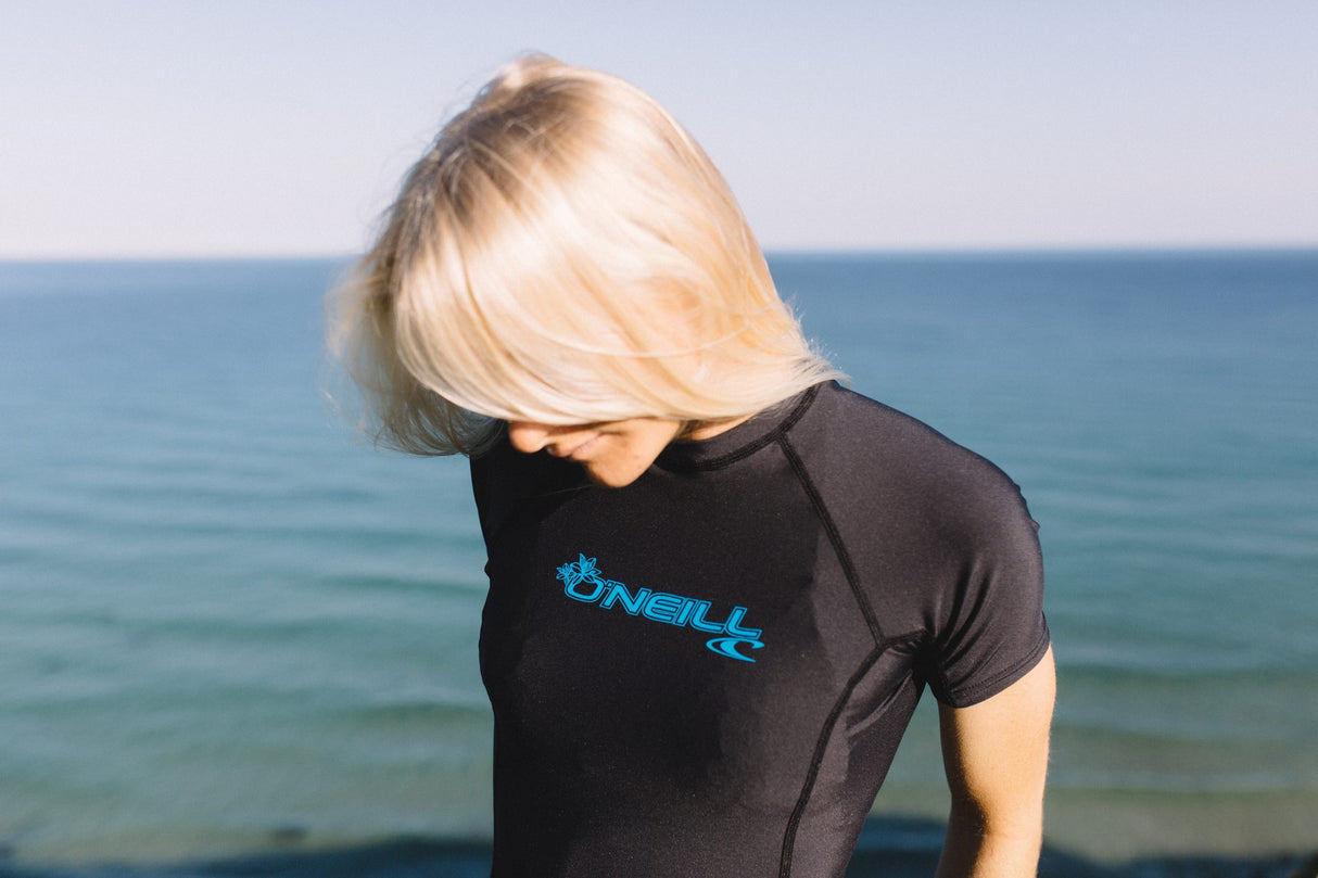 O'Neill Womens Basic Skins S/S Rash Guard Shirt